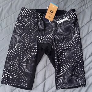 Arena Black and White Geometric Swim Jammers. Multiple sizes 22,24,28,30